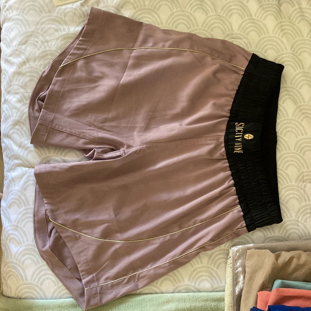 Society nine size large women’s boxing shorts NWT